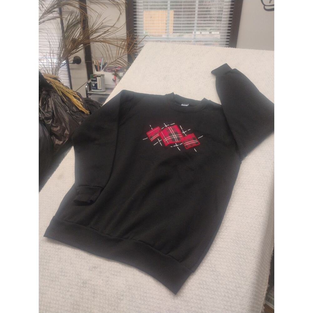 VTG Valley Kids Womens Black Sweatshirt M (10-12) Plaid Applique Crewneck 90s